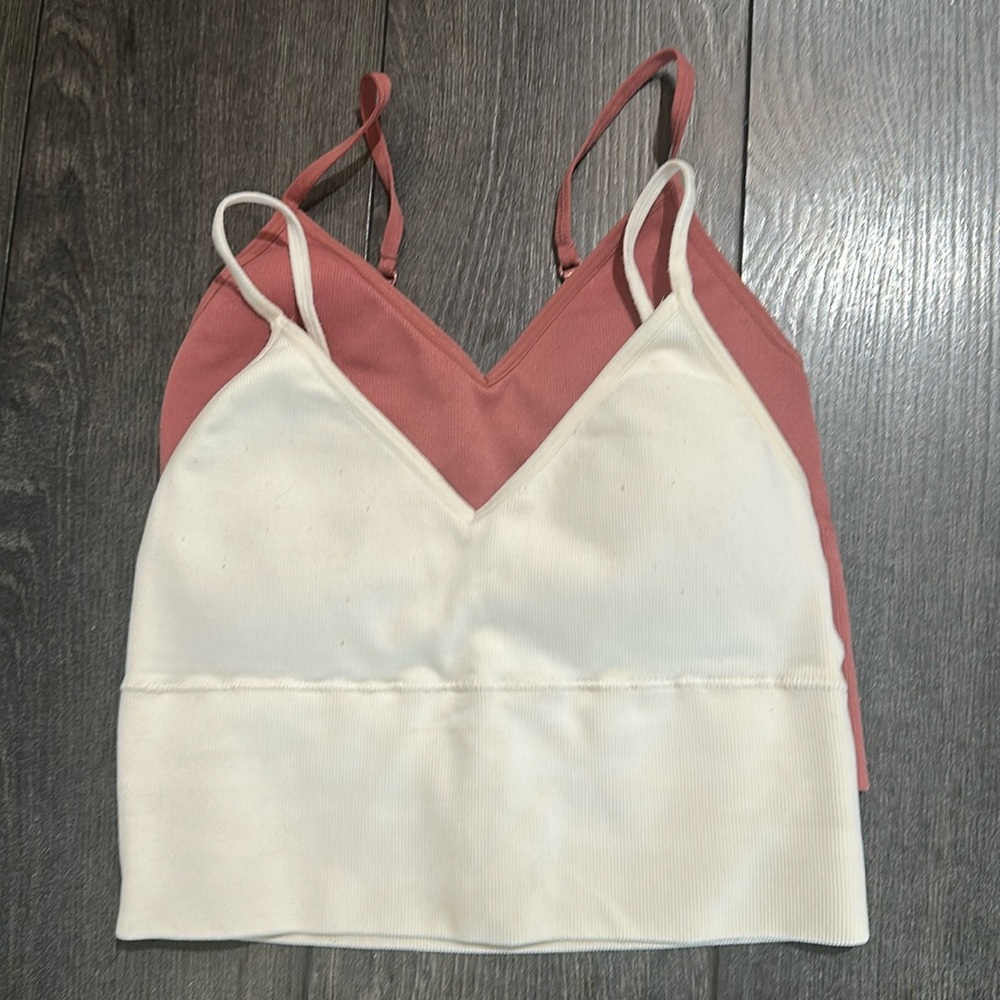 Set of 2 cropped tank tops - padded